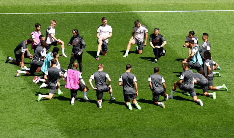 Manchester City’de İlkay Gündoğan sakatlandı