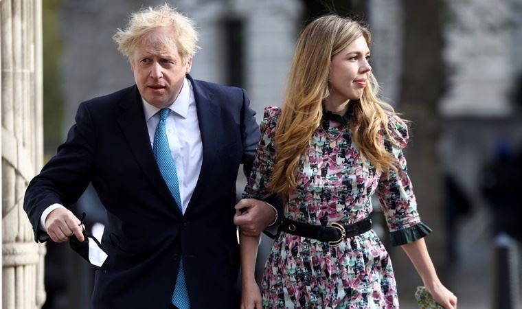 İngiltere Başbakanı Johnson gizli törenle evlendi