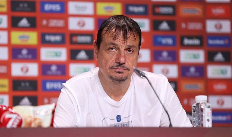 Lukas Podolski'den Ergin Ataman paylaşımı