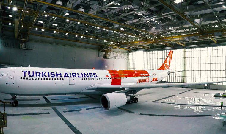 EURO 2020'de A Milli Takımımızı taşıyacak uçak göklerde