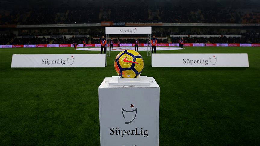 Süper Lig'de kritik cumartesi