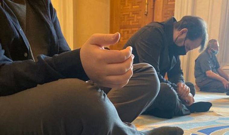 Berat Albayrak ortaya çıktı: Sosyal medyada 'Cuma' fotoğrafı paylaşıldı