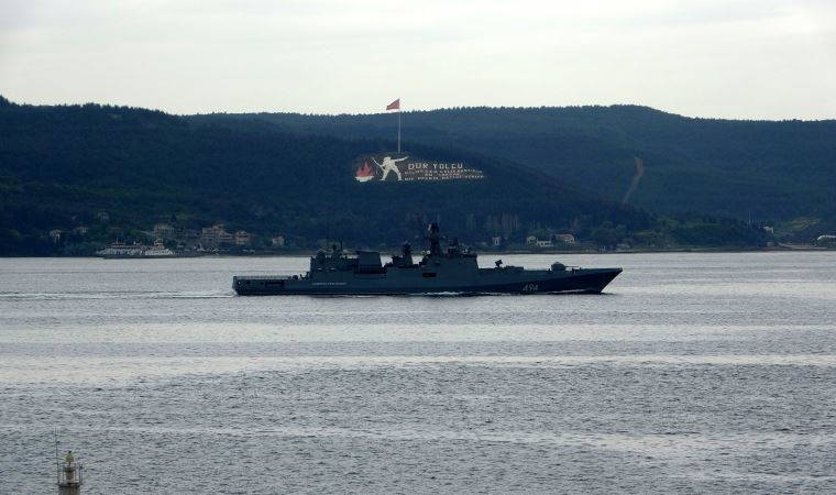 Rus savaş gemisi, Çanakkale Boğazı'ndan geçti (08.05.2021)