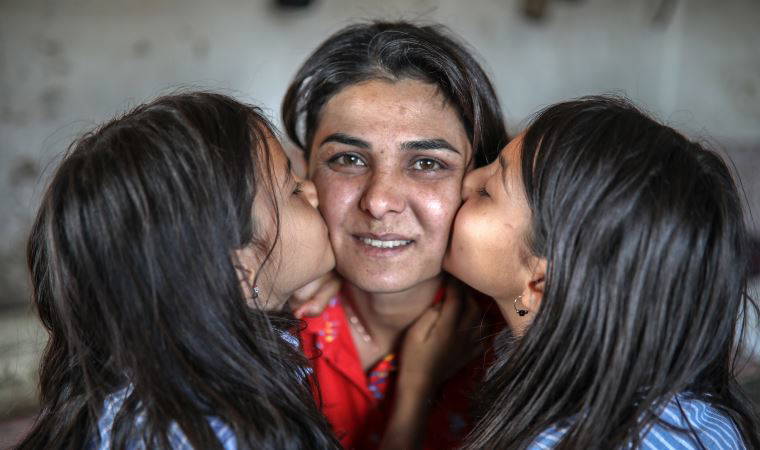 Melek İpek zor günleri geride bıraktı