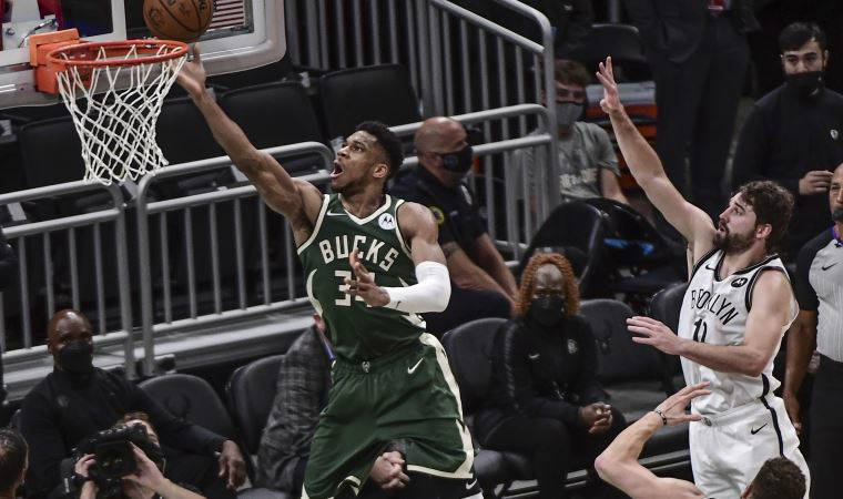NBA'de Bucks, Nets'i yenerek konferans yarı final serisinde farkı bire indirdi