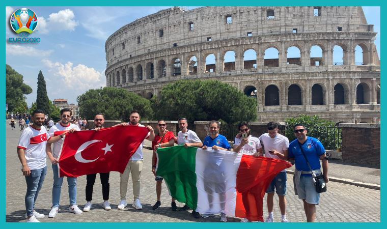 Roma'da Türk taraftarlara 