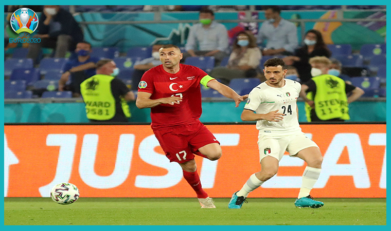 Türkiye-İtalya maçında Penaltı VAR tartışması