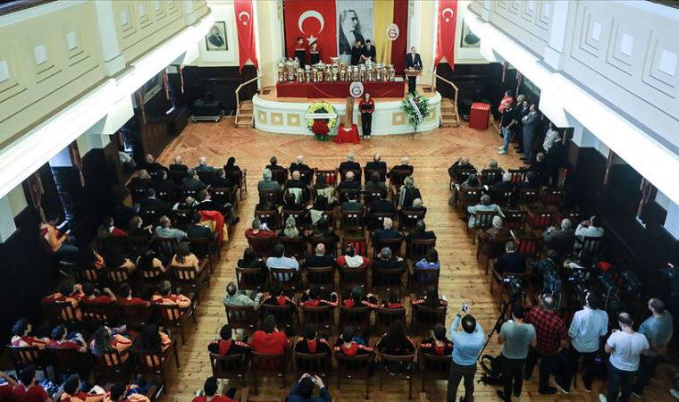 Galatasaray'da Niyazi Yelkencioğlu'ndan özel açıklamalar