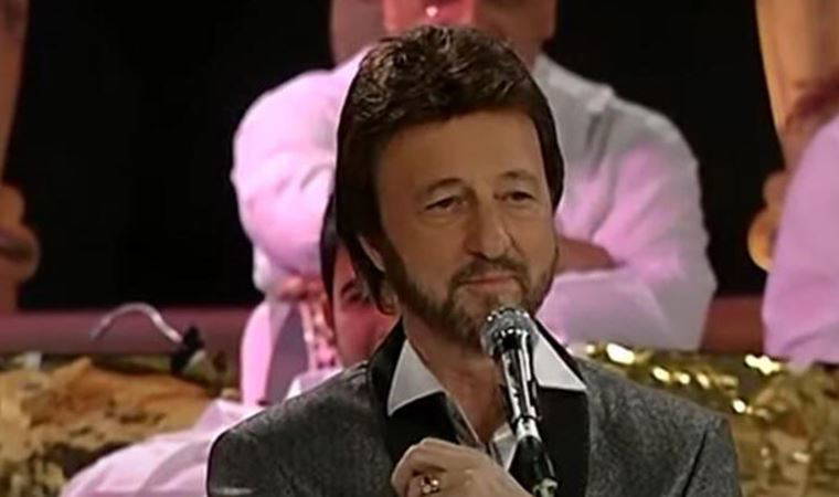 Selçuk Tekay kimdir?