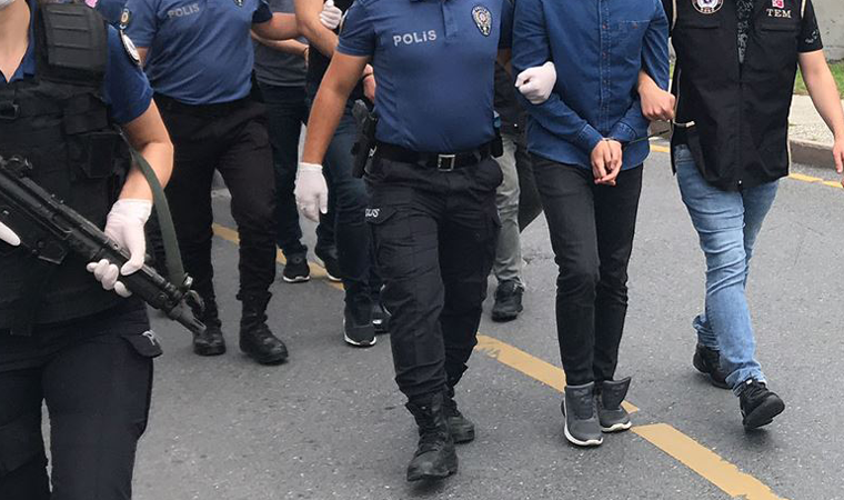 Balıkesir merkezli 32 ilde FETÖ operasyonu: Çok sayıda polis gözaltında