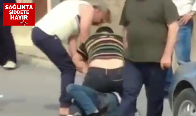 Yaralı doktor ile saldırgan arasındaki boğuşma anı kamerada