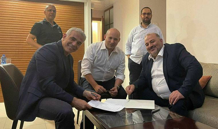 Netanyahu sonrası İsrail siyasetini neler bekliyor?