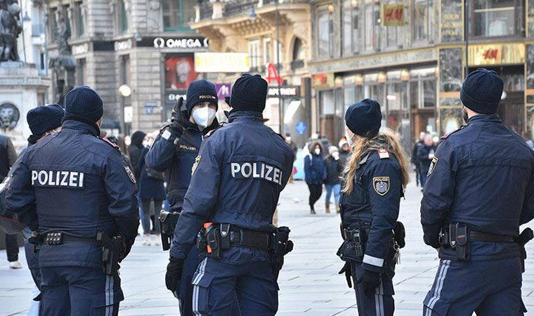 Hapse girmek için cinayet işledi: 