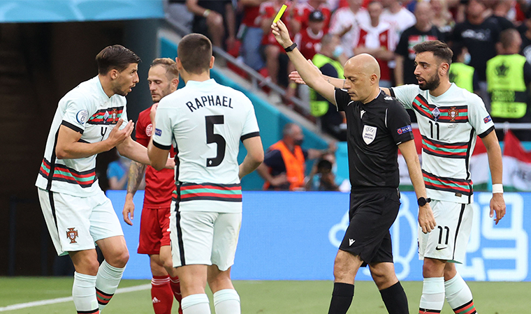 Cüneyt Çakır, Macaristan - Portekiz maçına damga vurdu