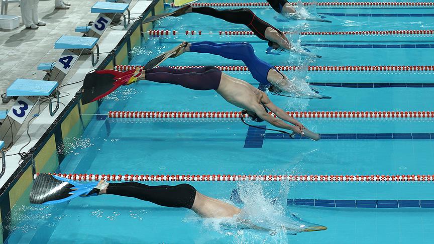 Paletli Yüzme Genç Milli Takımı, bayrak yarışında dünya şampiyonu