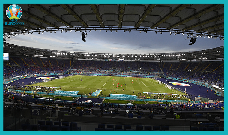 İtalya - İsviçre maçı öncesi bomba alarmı