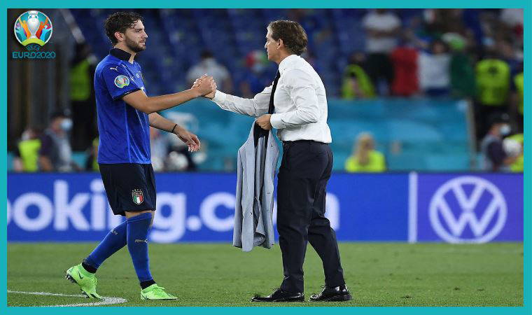 Euro 2020’de içecek protestosuna Locatelli de katıldı