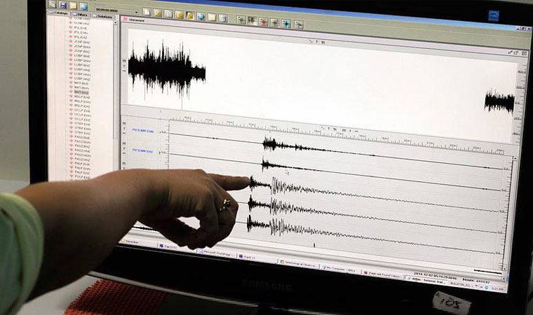Son dakika... İstanbul'da deprem oldu
