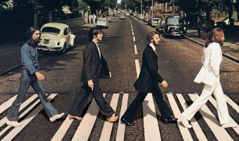Yüzüklerin Efendisi'nin yönetmeni duyurdu: Hiç yayımlanmamış görüntülerle Beatles belgeseli geliyor