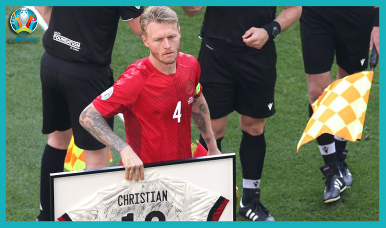 Danimarkalı futbolcular 2. turu Eriksen'e hediye ettiler