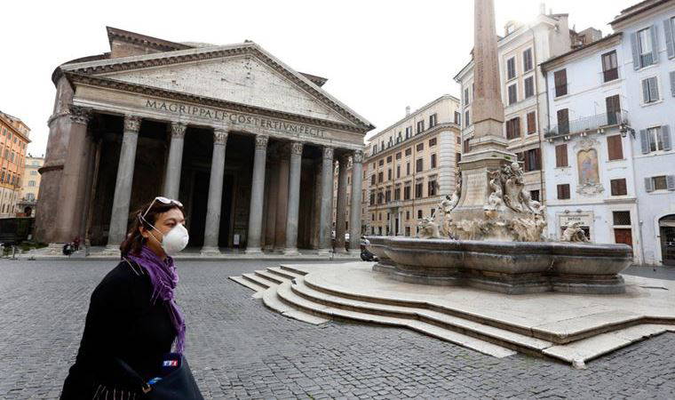 Tarih verdi: İtalya'dan açık alanda maske kararı