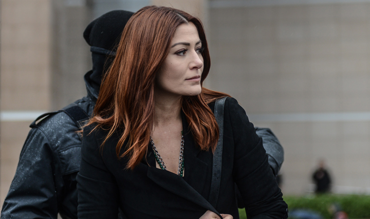 Oyuncu Deniz Çakır'ın bisikletini çalan hemşire hakkındaki davada karar