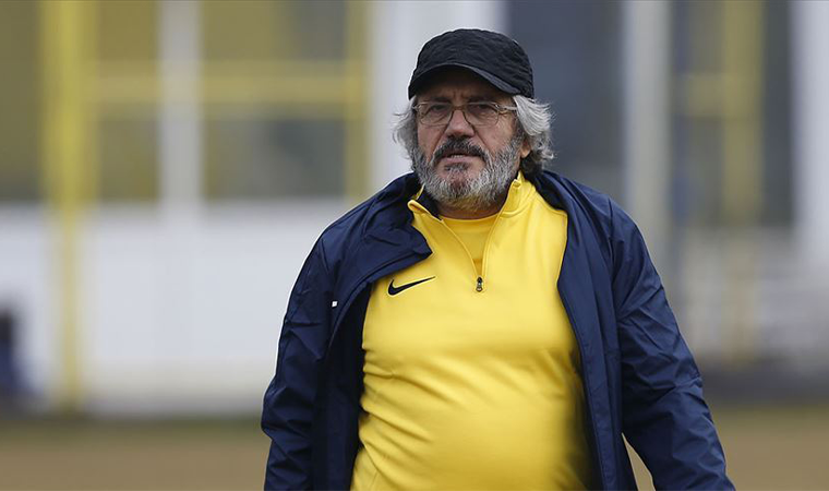 Kocaelispor Teknik Direktörü Mustafa Reşit Akçay, entübe edildi