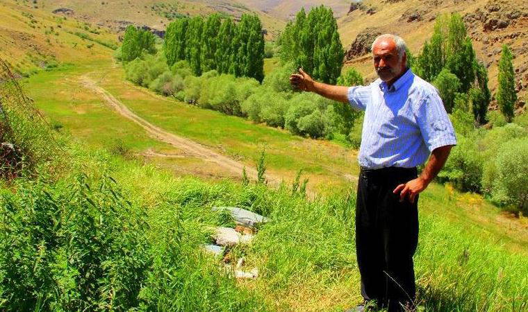 'Züğürt Ağa' filmi gerçek oldu: Yaşayacak kimse kalmayınca köyünü satışa çıkardı