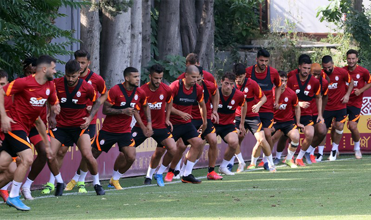 Galatasaray, hazırlık maçında Dinamo Bükreş'i mağlup etti