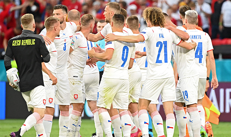 EURO 2020 | Çekya, Hollanda'yı mağlup ederek çeyrek finale yükseldi