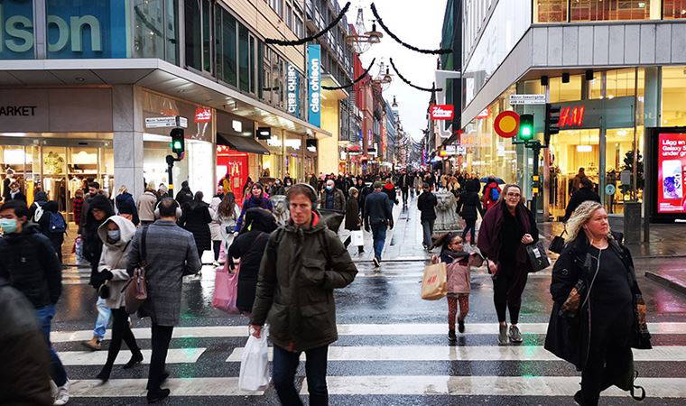 İsveç Başbakanı Stefan Löfven görevinden istifa etti