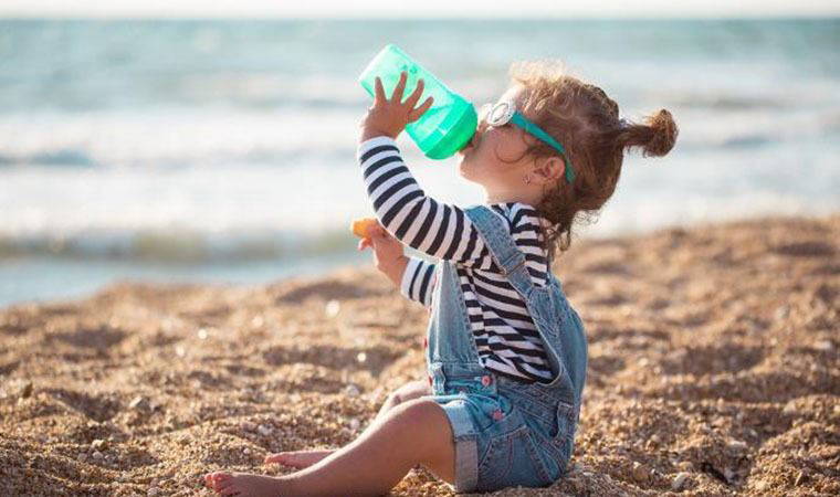 ‘Sıcaklığın yükselmesiyle çocuklarda enfeksiyon hastalıkları daha sık görülebiliyor’