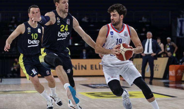 Efes, Fenerbahçe'yi farklı yendi