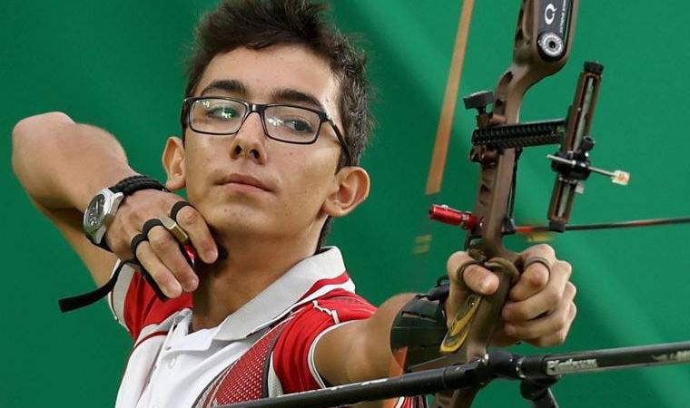 Okçuluk Milli Takımı'nda Mete Gazoz, olimpiyat kotası elde etti
