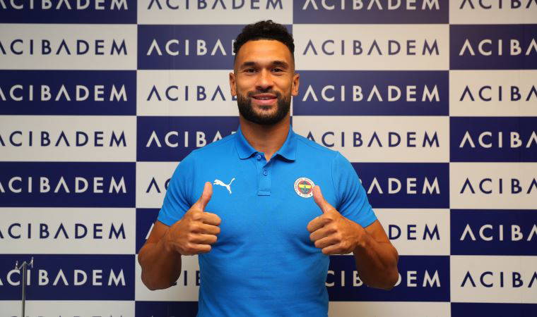 Caulker'ın fotoğraflarında dikkat çeken detay