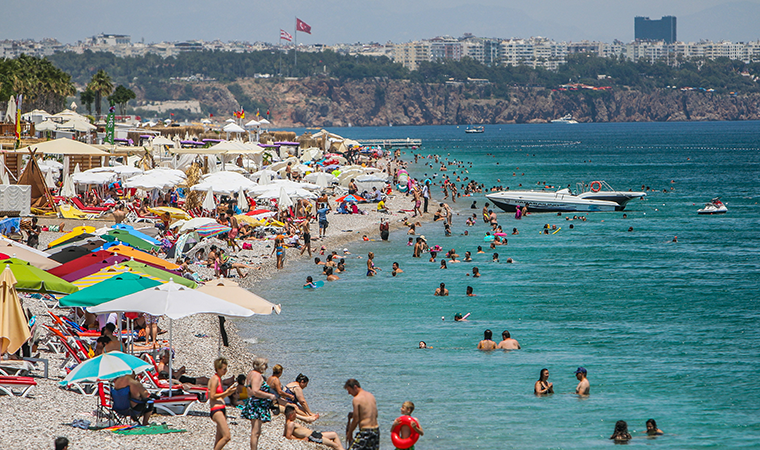 Bayram tatilinde yıllık izne çıkacaklar dikkat!
