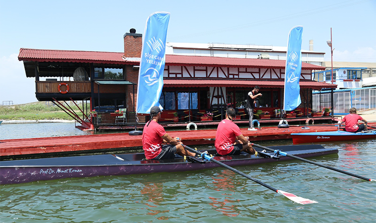 Şişecam Çayırova Spor Kulübü'nde yeni tekneler denize indirildi