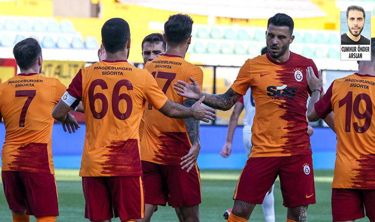 Galatasaray, yeni futbolcuları PSV maçına yetiştirmeye çalışıyor