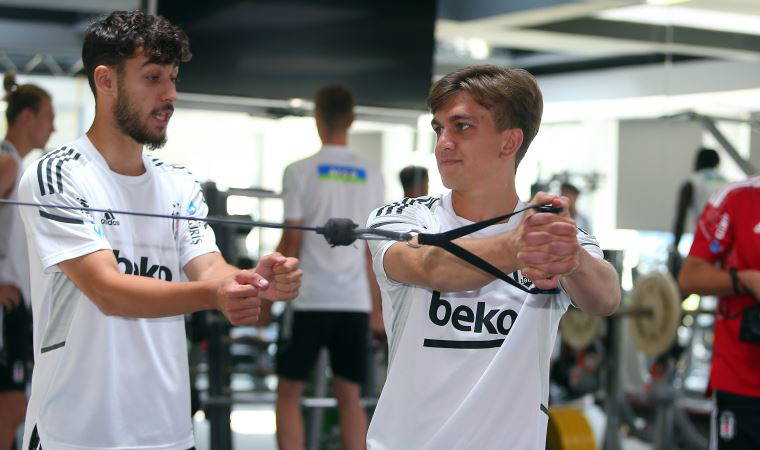 Beşiktaş yeni sezon hazırlıklarına hız kesmeden devam ediyor (16.07.2021)