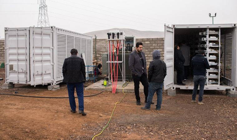 İran'da kripto para madenciliği için kullanılan 19 bin cihaza el konuldu