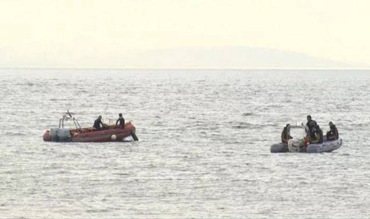Samatya'da tekneyle denize açıldığı iddia edilen 4 kişiden biri kayboldu