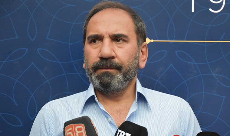 Sivasspor Başkanı Mecnun Otyakmaz, açıklamalarda bulundu