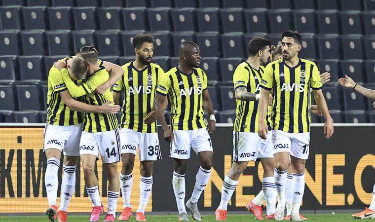 Aston Villa, Fenerbahçeli Attila Szalai'yi gündemine aldı