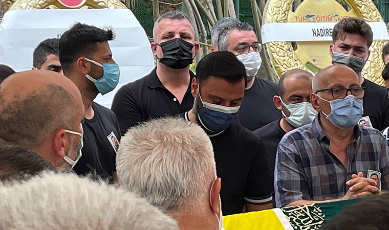 Alişan'ın kardeşi son yolculuğuna uğurlandı