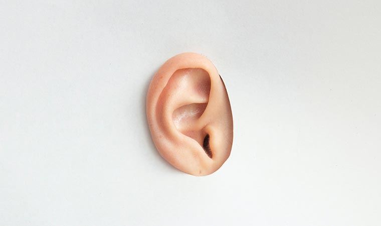 Kulak tıkanıklığı nedir, neden olur? Kulak tıkanıklığı nasıl geçer?