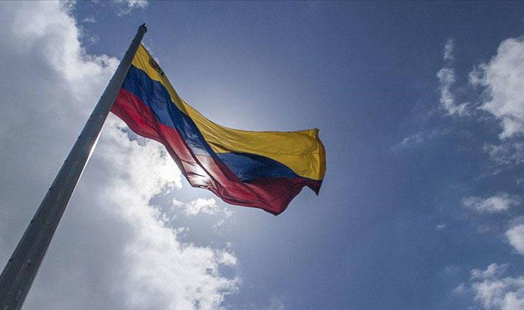 Venezuela ile ABD arasında hava sahası gerginliği: İhlal edildiğini duyurdu