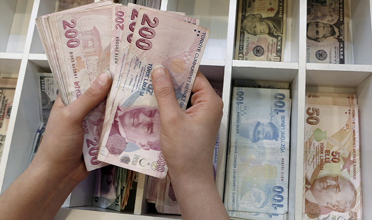 Kamu işçilerinin gözü yeni zam teklifinde