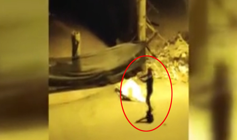 2 kişinin yaralandığı silahlı kavga kamerada