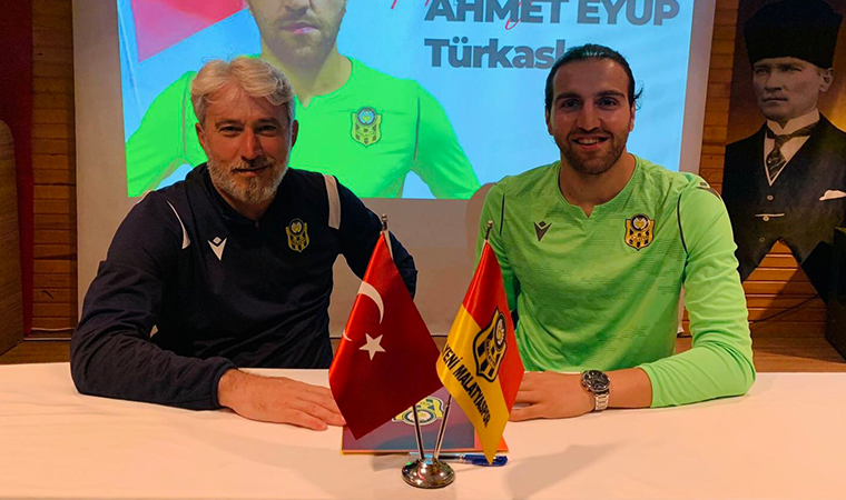 Helenex Yeni Malatyaspor, Ahmet Eyüp Türkaslan ile sözleşme imzaladı