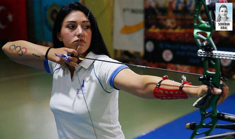 Tokyo 2020 Olimpiyatları'na katılan kadın sporcular önyargıları yıktı